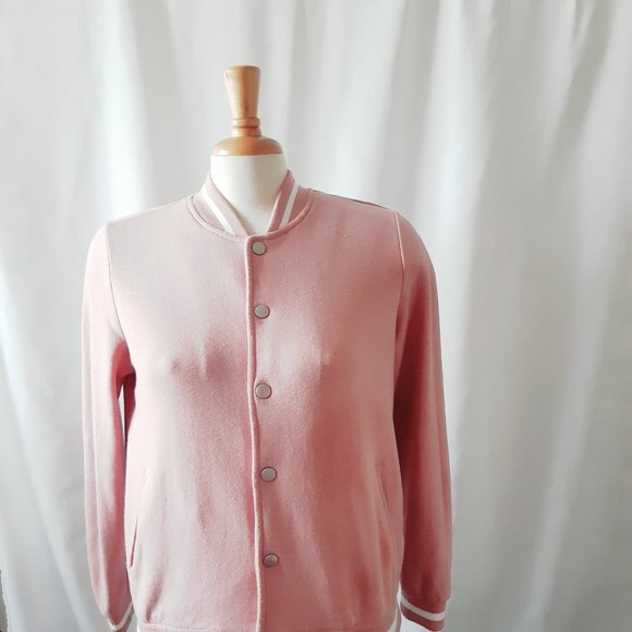 Pink Sweater - Picture 5 of 6